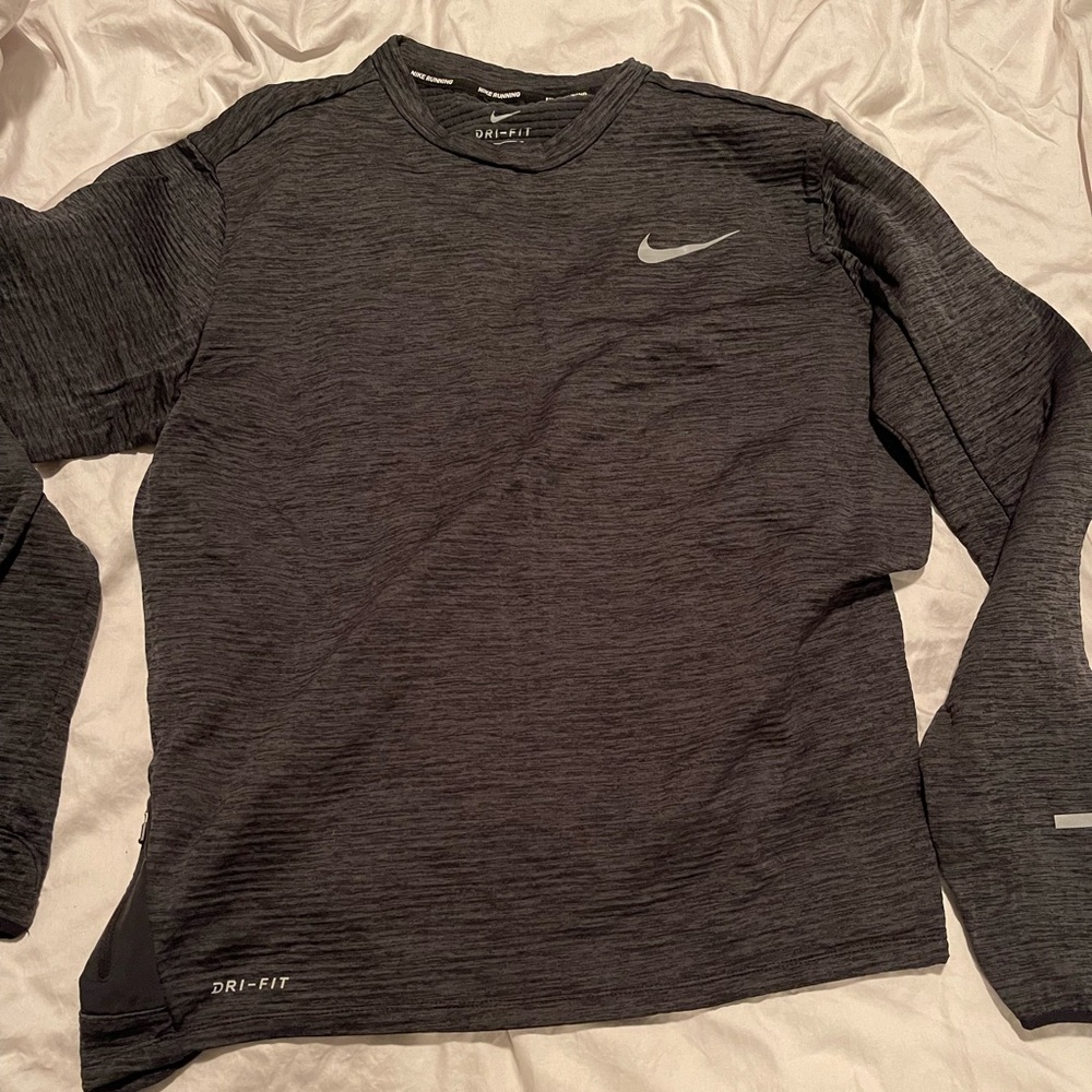 Men’s Nike running sweater
